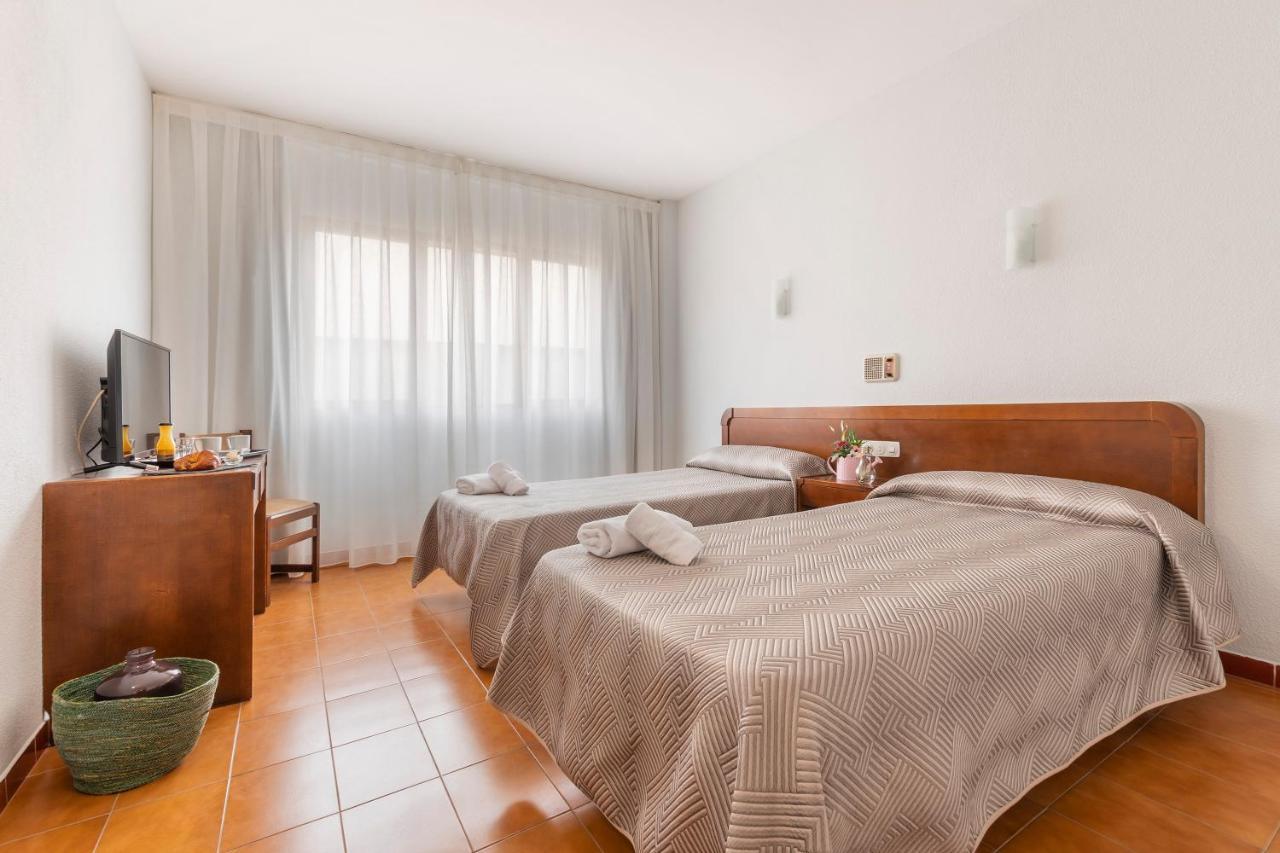 Hotel Sierra De Arcos Andorra Buitenkant foto